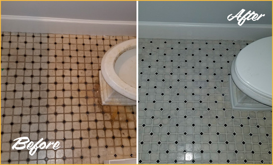 Before and After Picture of a San Leanna Bathroom Tile and Grout Cleaned to Remove Stains