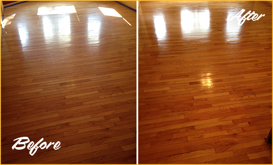 Before and After Picture of a West Lake Hills Wood Deep Cleaning Service on a Room Floor to Remove Scratches